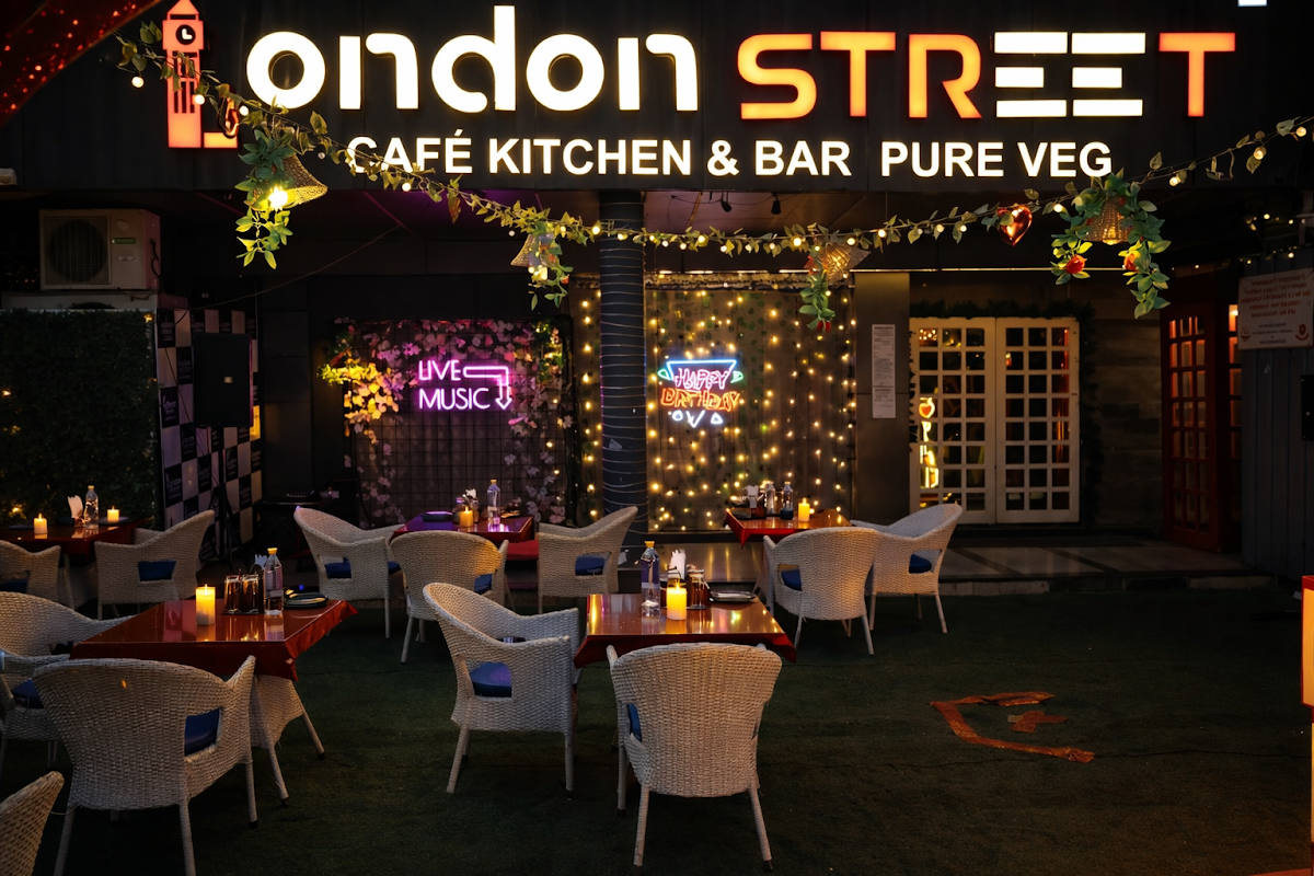 London Street Cafe photo 3