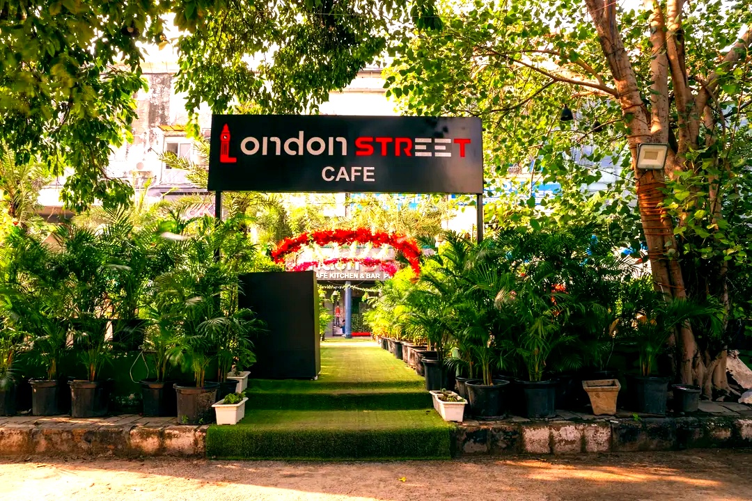 London Street Cafe photo 10