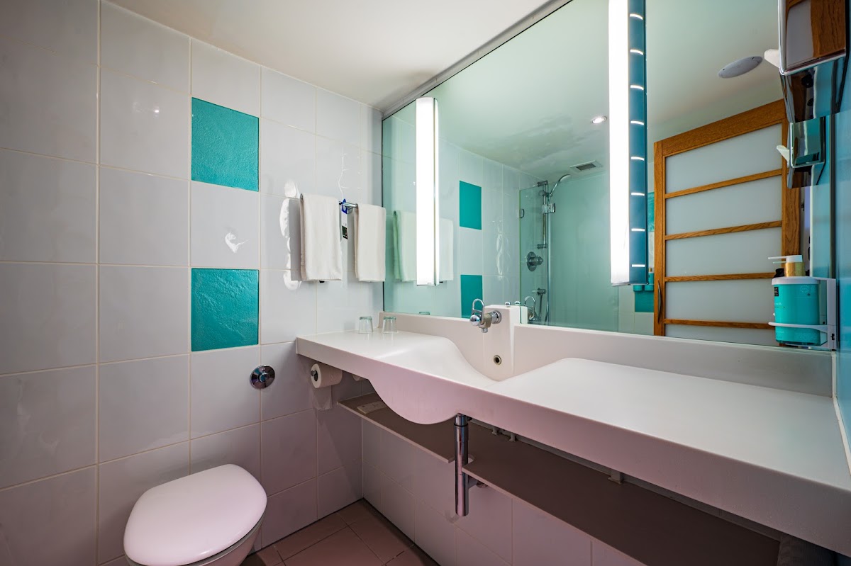 Novotel London West photo 4