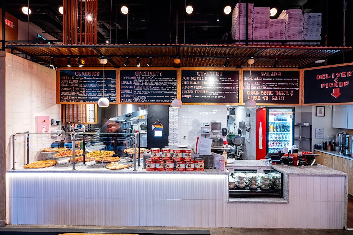 Andy's Pizza Bethesda photo 4