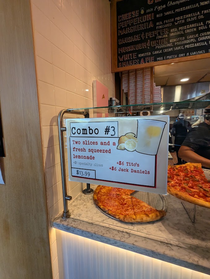 Andy's Pizza Bethesda photo 7