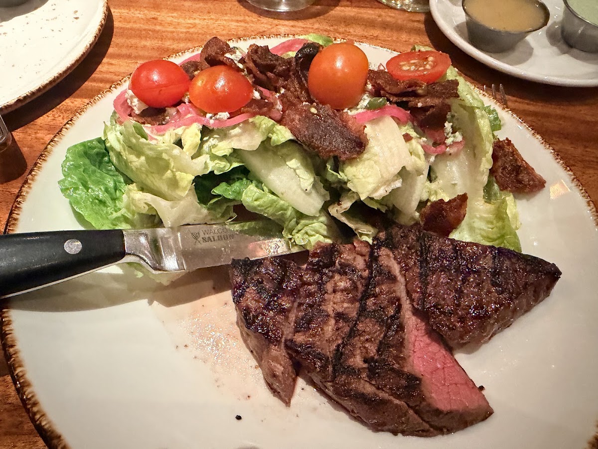 Clyde's of Chevy Chase photo 7