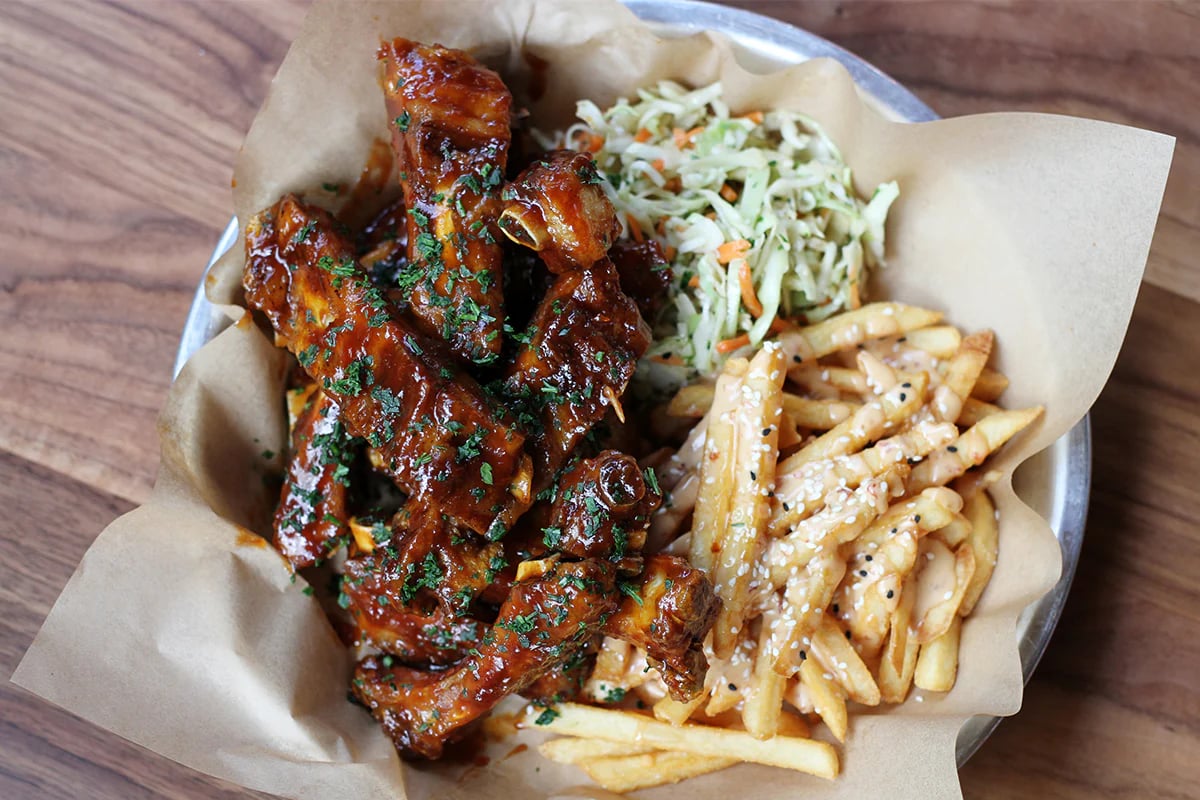 Lazy Dog Restaurant & Bar photo 7