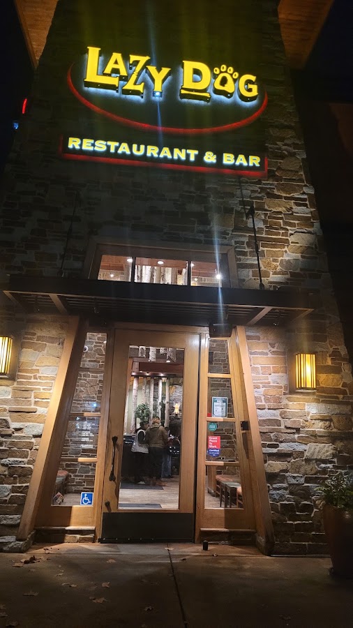 Lazy Dog Restaurant & Bar photo 9