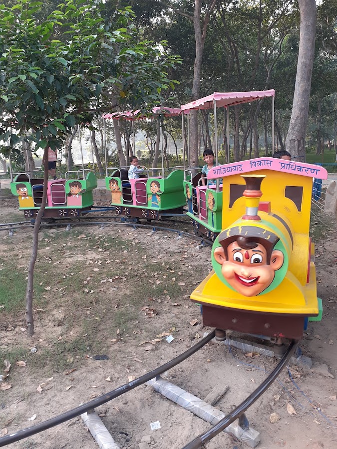 Dr Ram Manohar Lohia Park photo 3