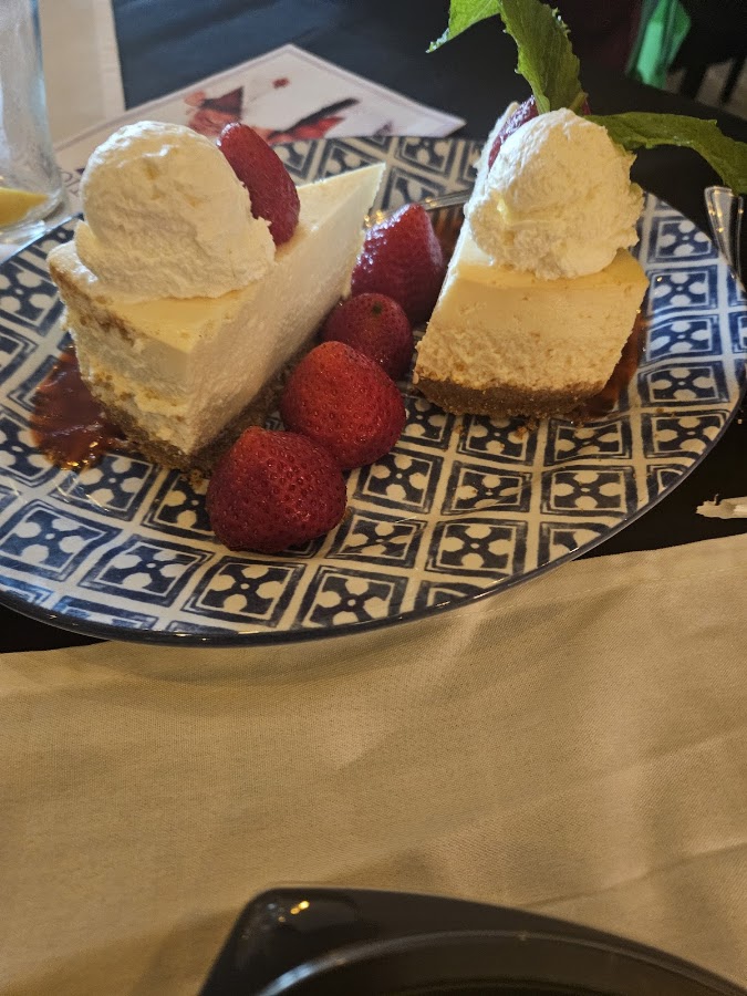 Maggiano's Little Italy photo 7