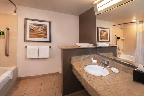 Courtyard by Marriott Dunn Loring Fairfax photo 5