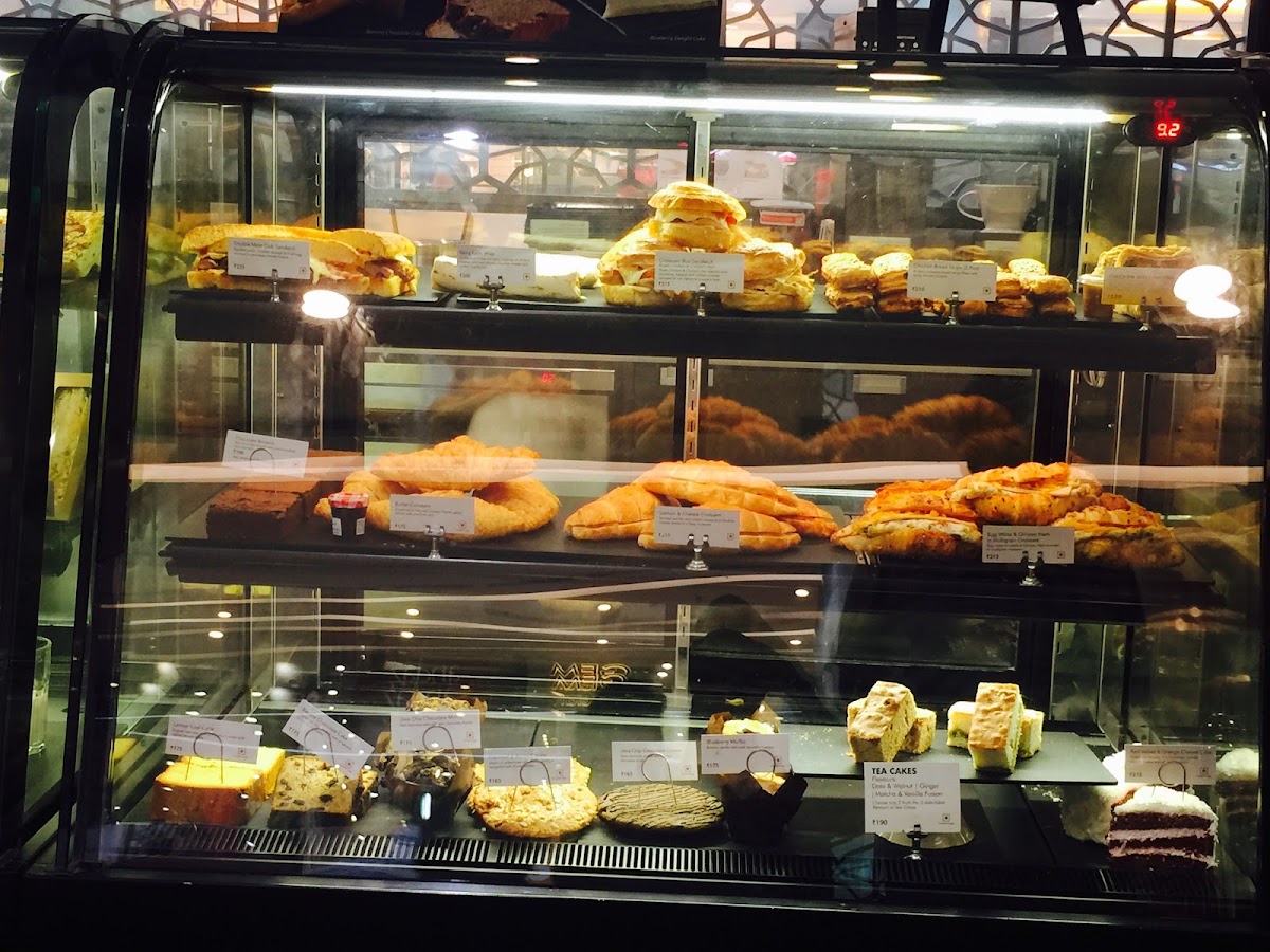 Ambience Mall, Vasant Kunj photo 10