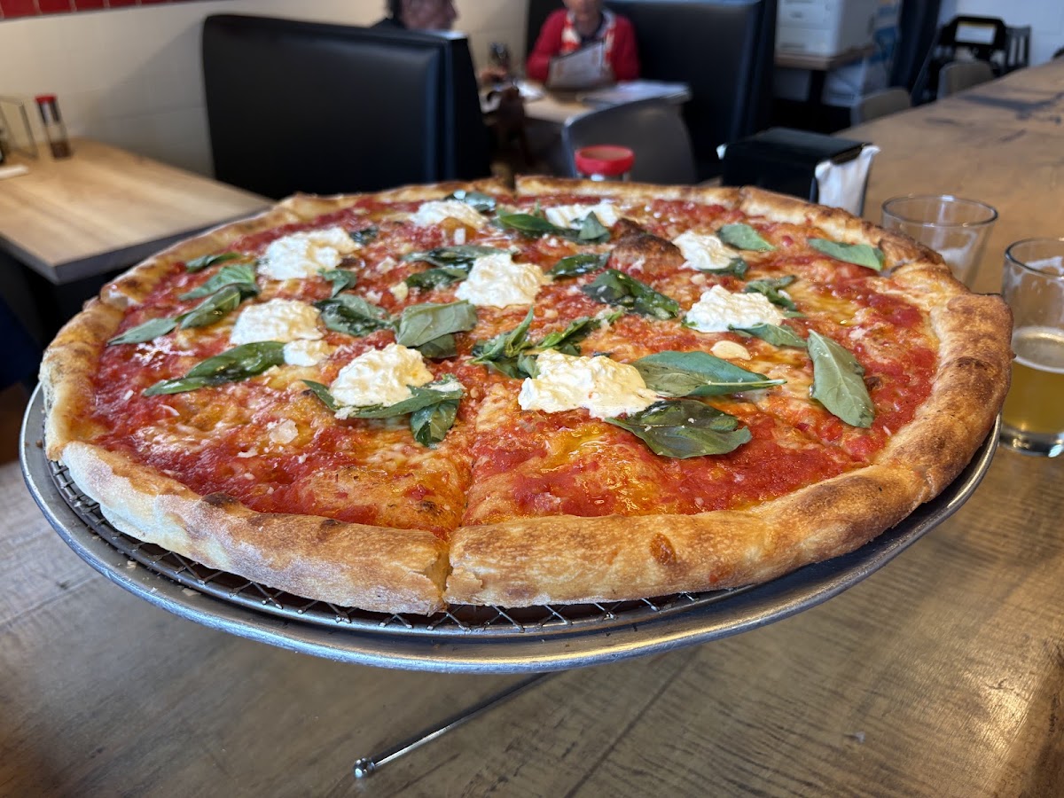 Andy's Pizza Old Town photo 4