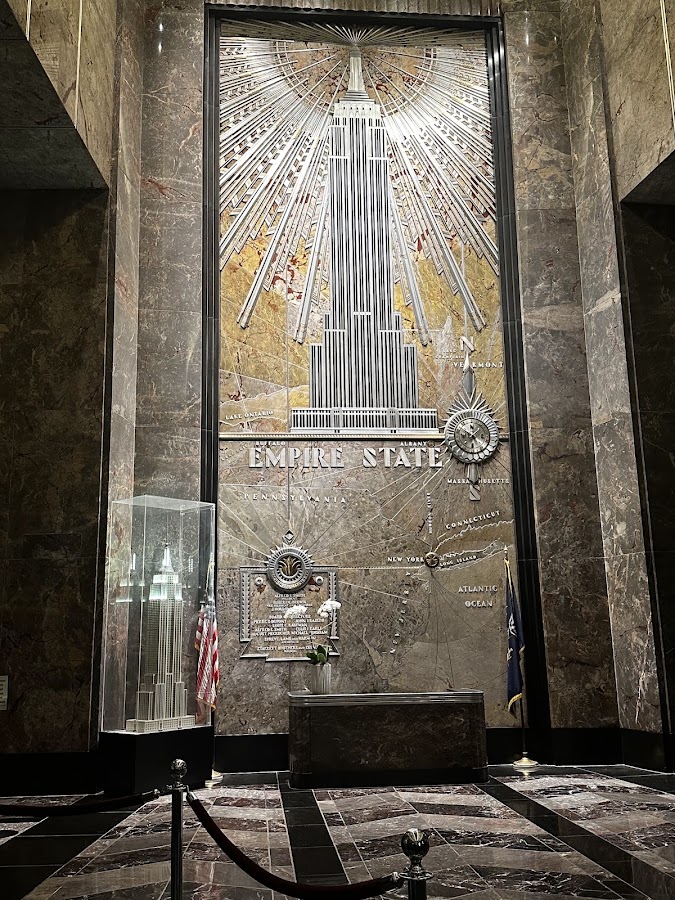 Empire State Building photo 3