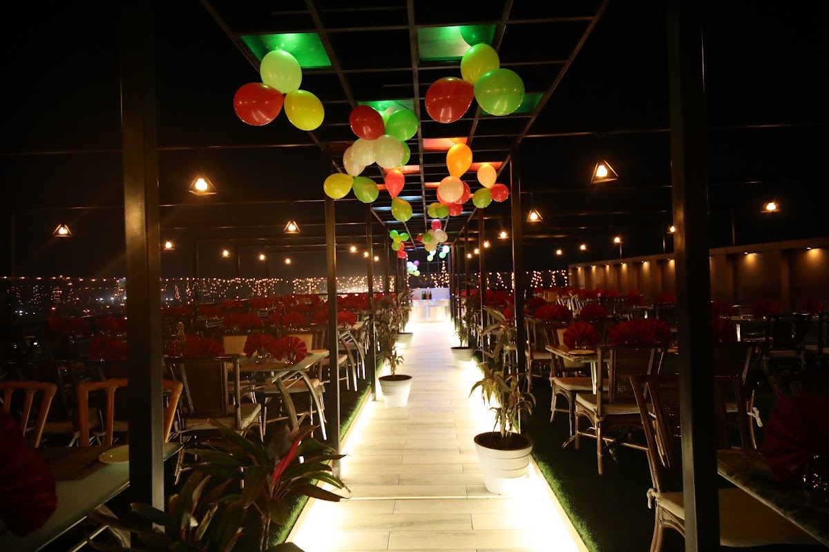 Hotel Avaante, Ahmedabad ( Former Orchid Hotel )