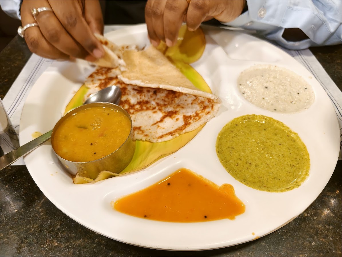 Hotel Saravana Bhavan photo 9