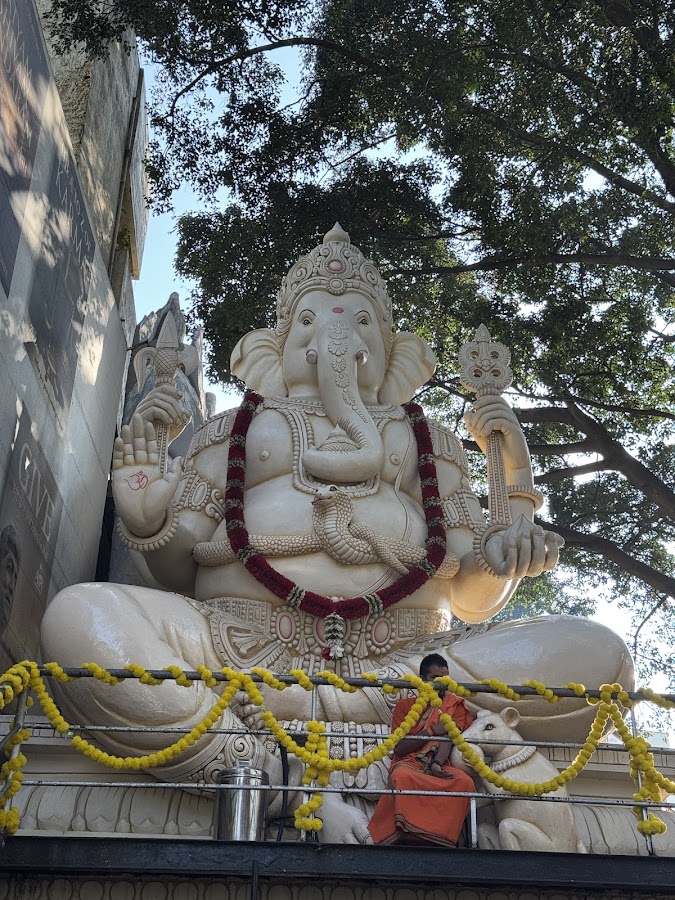 Shivoham Shiva Temple photo 3