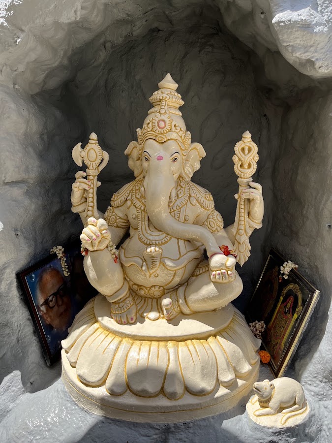 Shivoham Shiva Temple photo 10