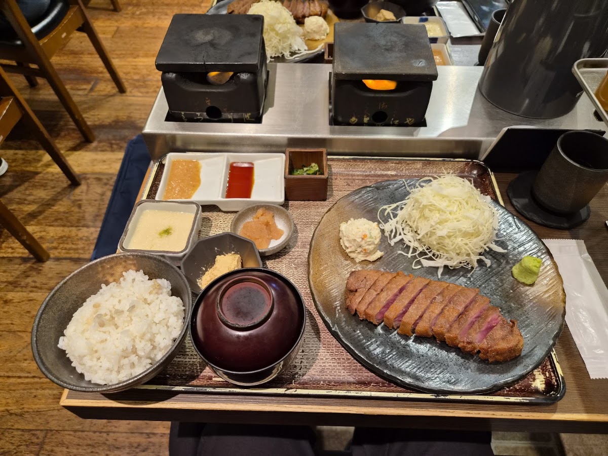 Gyukatsu Motomura Coredo Muromachi Branch photo 10