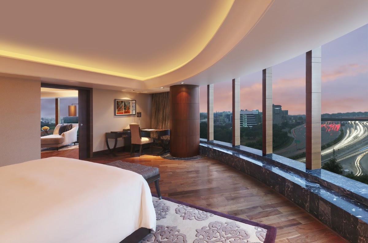The Leela Ambience Gurugram Hotel & Residences photo 2
