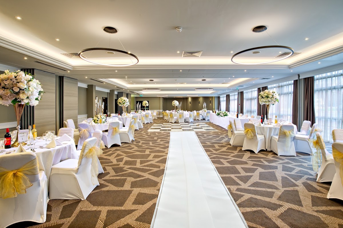 DoubleTree by Hilton London - Ealing photo 4