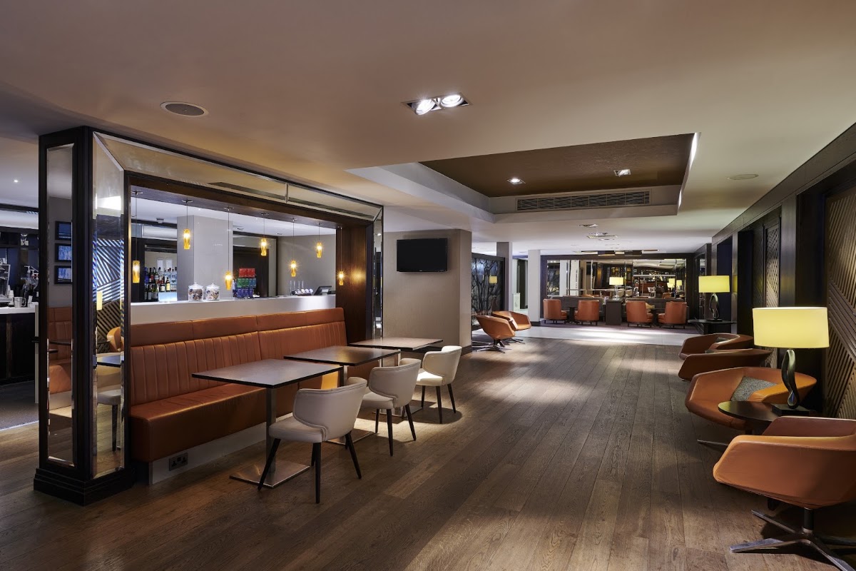 DoubleTree by Hilton London - Ealing photo 7