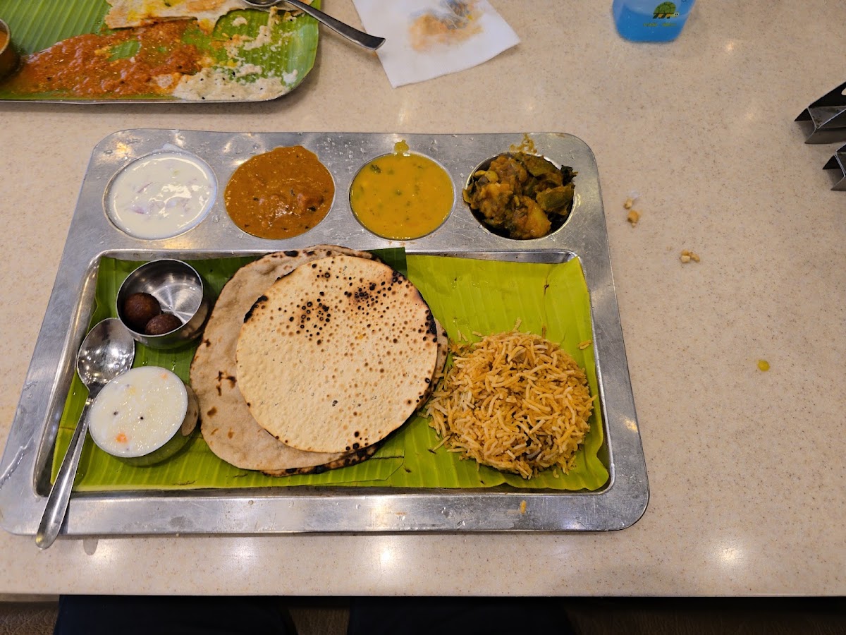 Adyar Ananda Bhavan - A2B photo 3