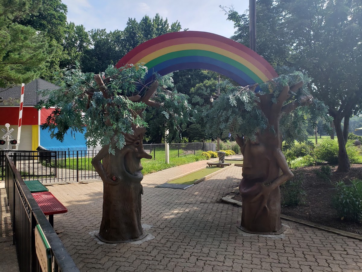 Wizard of Oz playground photo 9