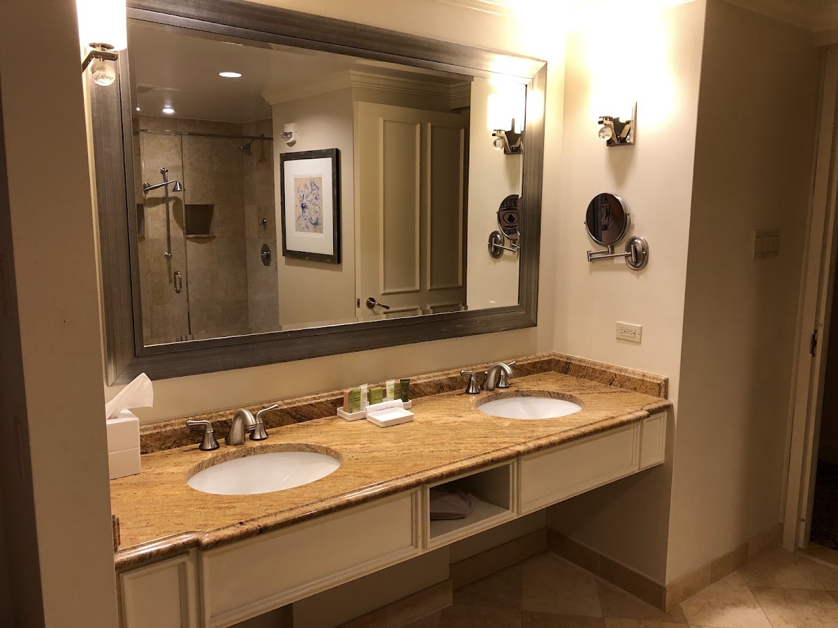 Capital Hilton photo 3