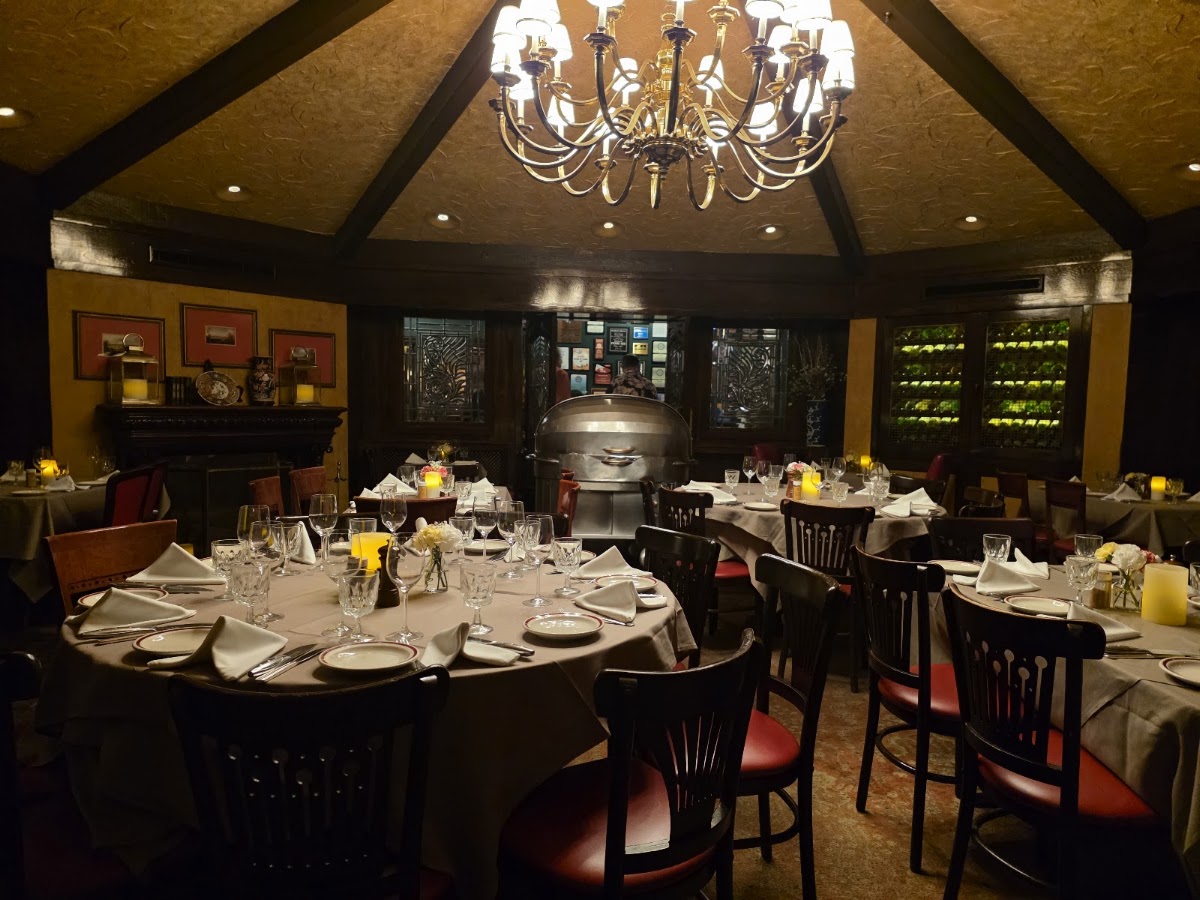 House of Prime Rib photo 5