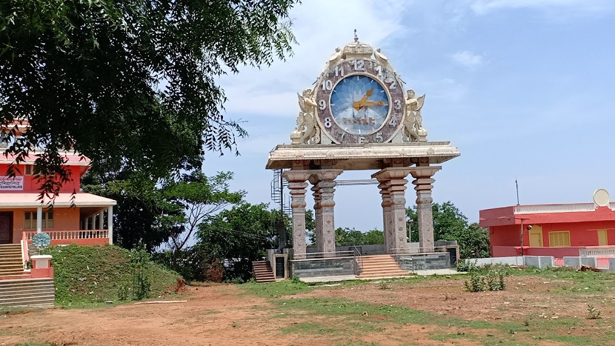 Shri Dwadasha Shiva Temple photo 7