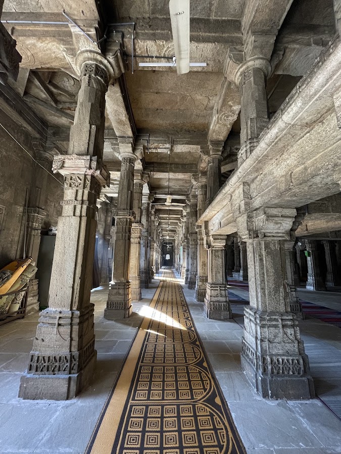 Jhulta Minar, Bibiji Masjid photo 4