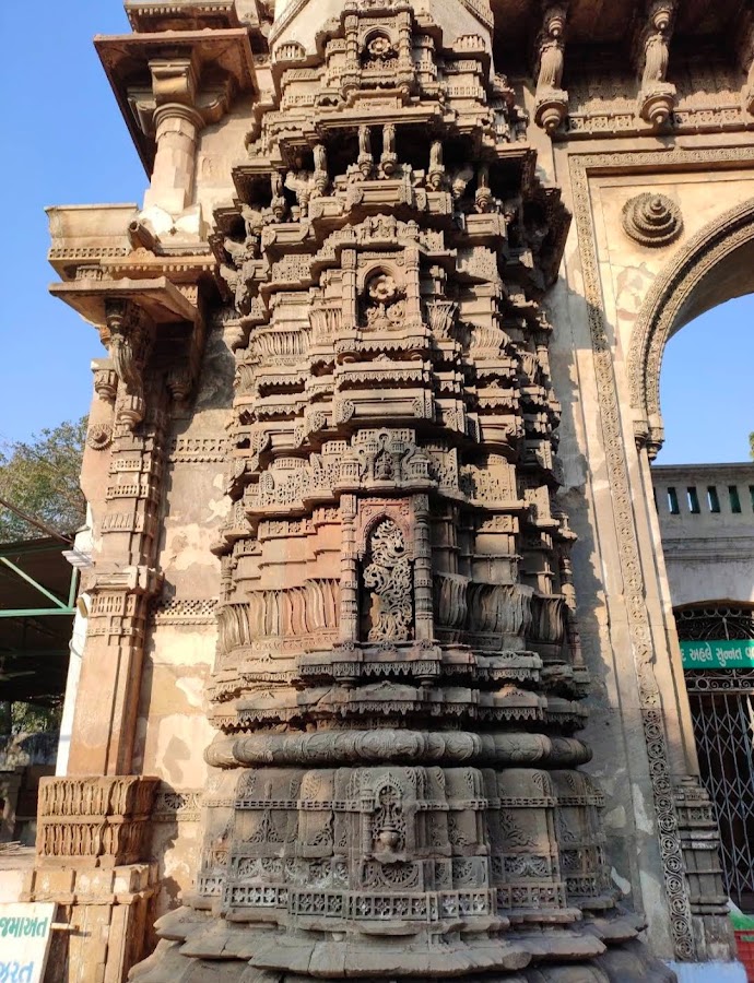 Jhulta Minar, Bibiji Masjid photo 6