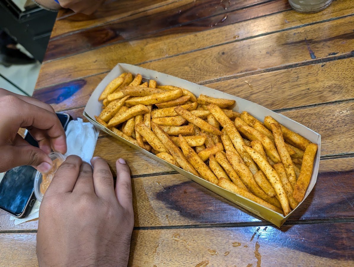 Uncle's Sip 'n' Bite photo 4