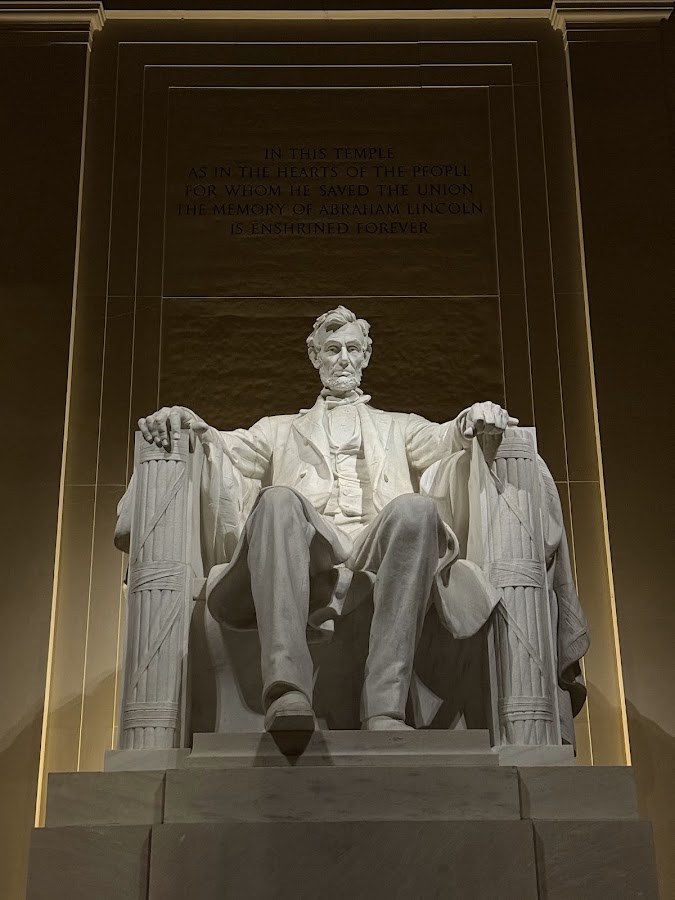 Lincoln Memorial photo 6