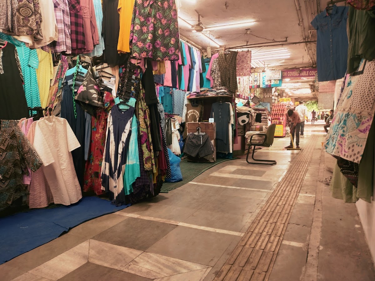 Janpath Market photo 3