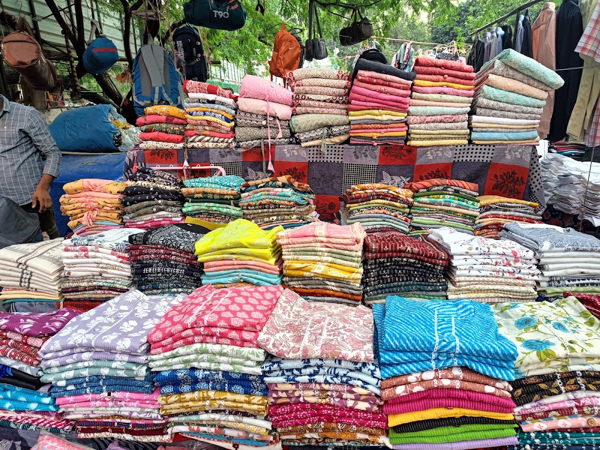 Janpath Market photo 9
