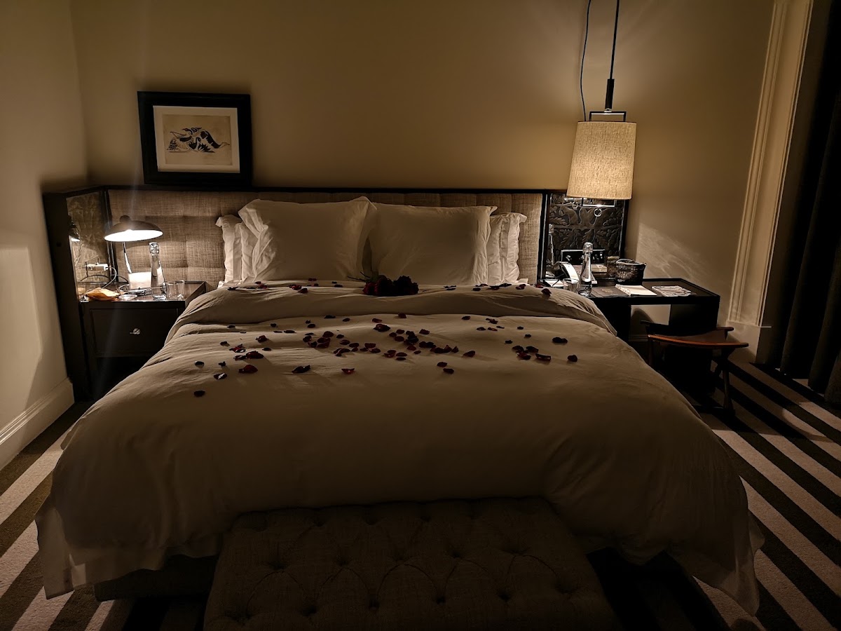 Rosewood London photo 2