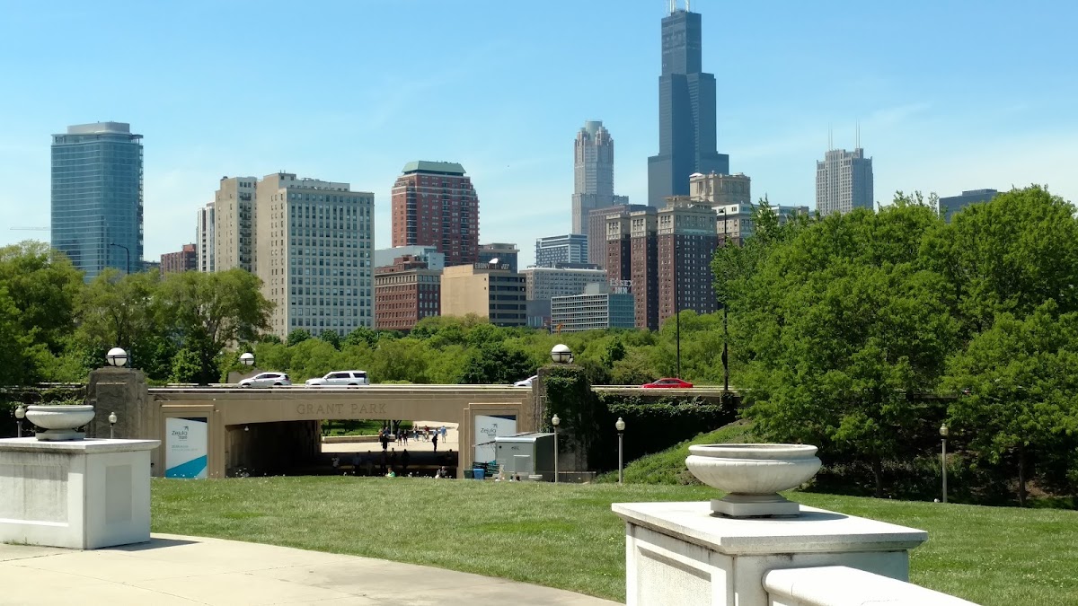 Burnham (Daniel) Park photo 2
