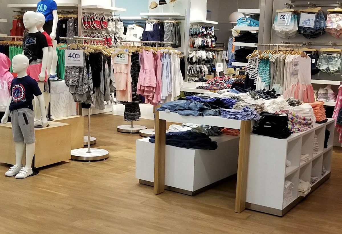 Broadway Plaza photo 6