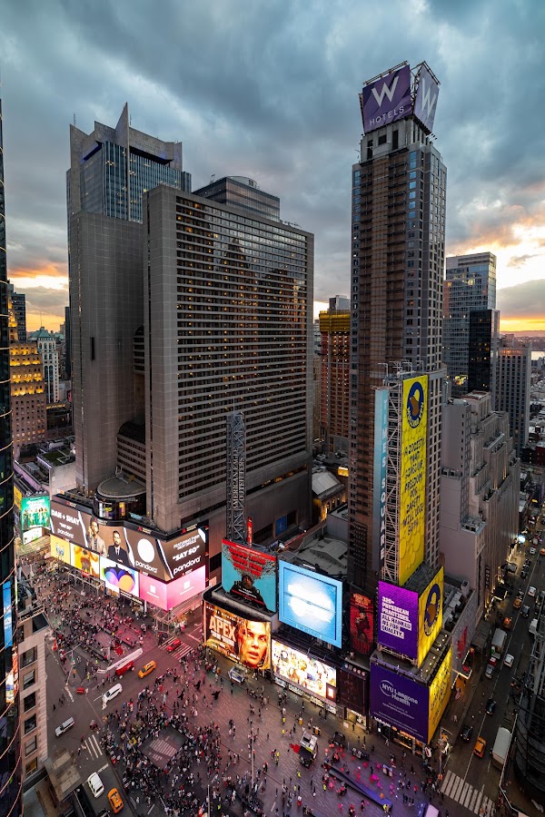 New York Marriott Marquis photo 5