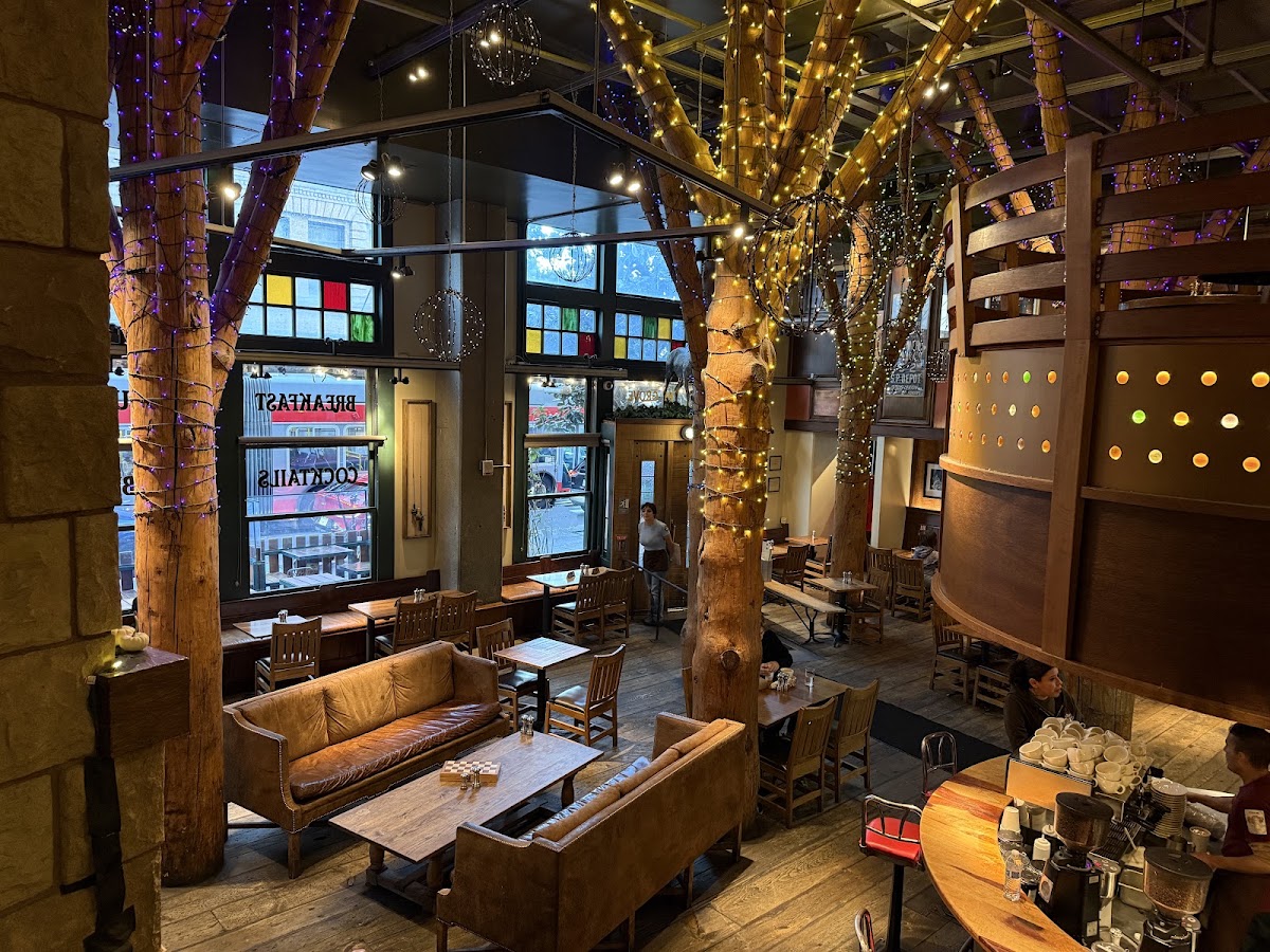 The Grove Restaurant & Bar photo 6