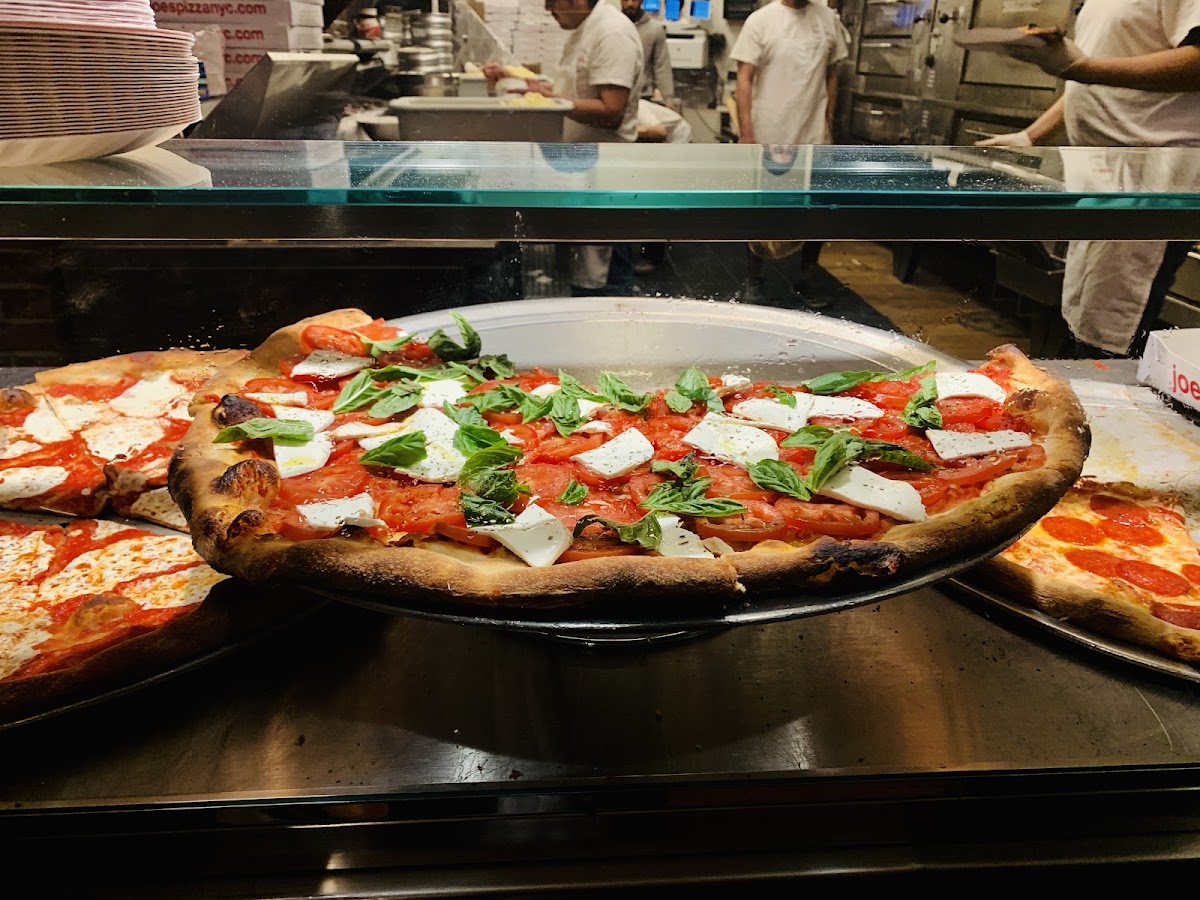 Joe's Pizza Broadway photo 7