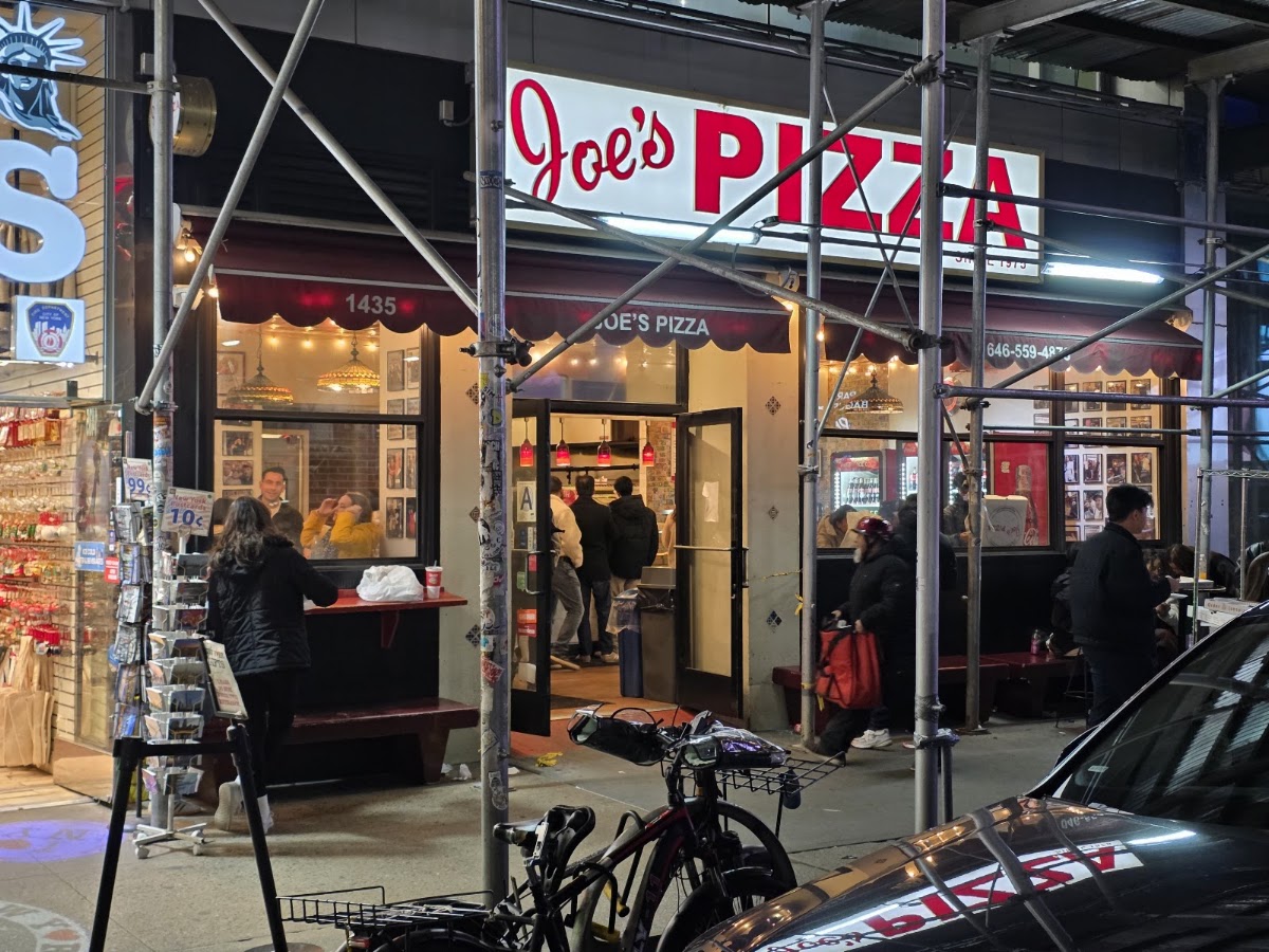 Joe's Pizza Broadway photo 10