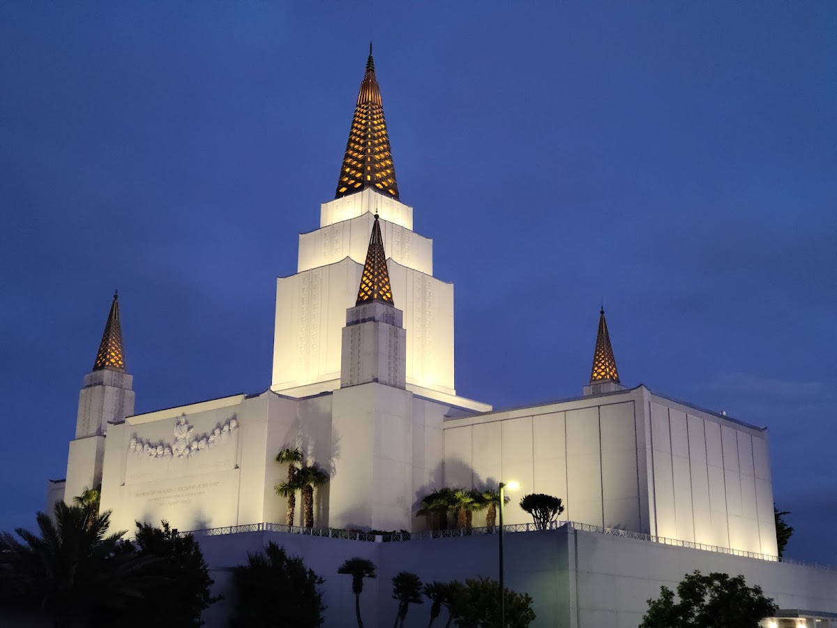 Oakland California Temple photo 6