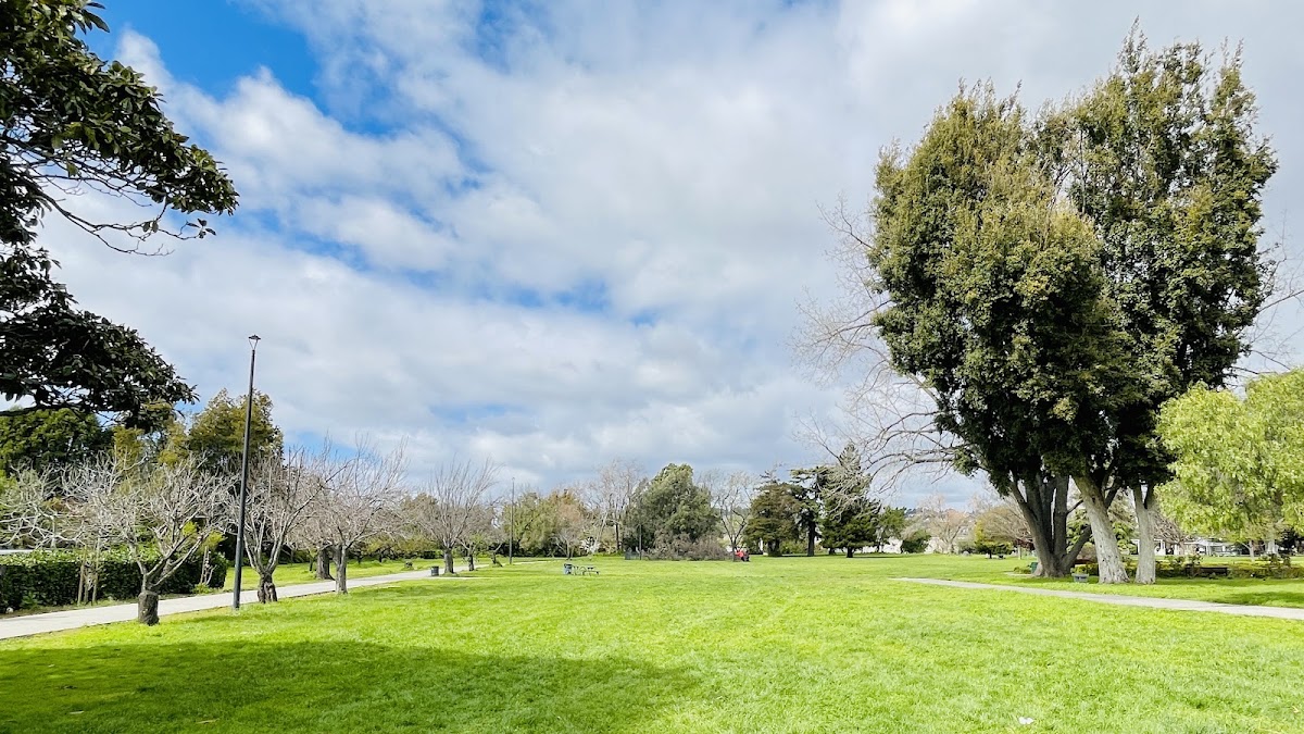 Meek Park photo 3