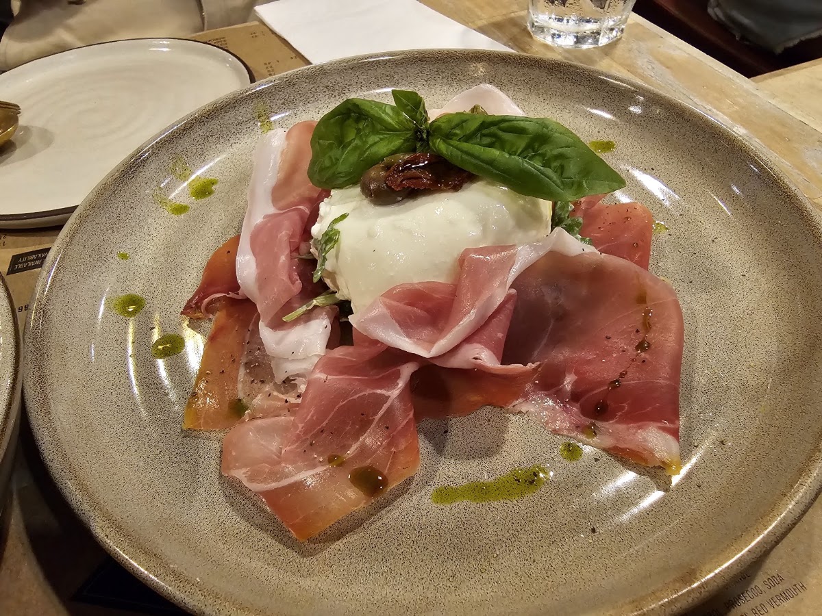 iO Italian Osteria - HillV2 (Singapore) photo 9