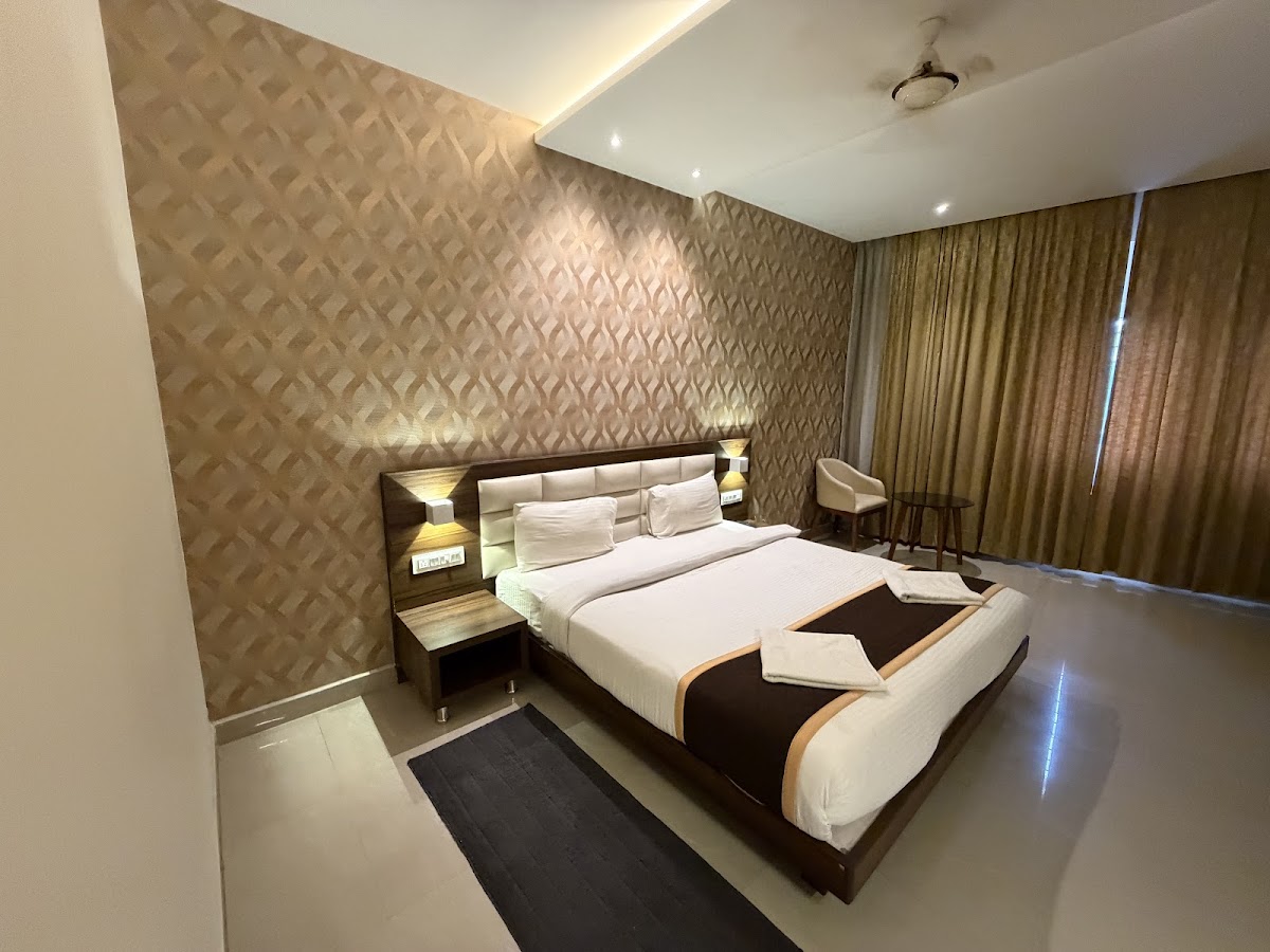 Royal Indraprastha The Hotel photo 4