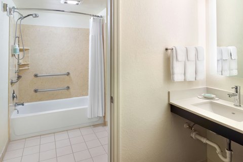Residence Inn by Marriott Fairfax Merrifield photo 10