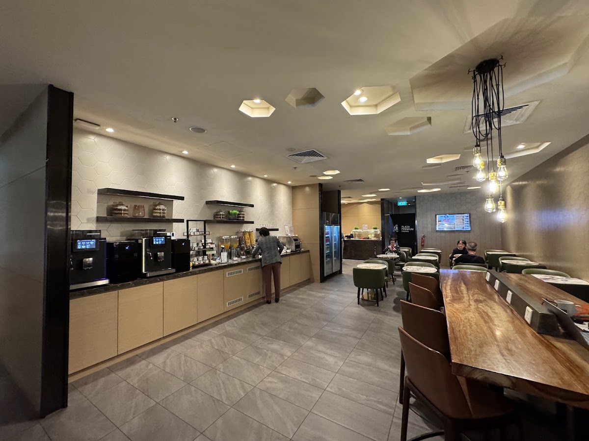 Plaza Premium Lounge photo 3