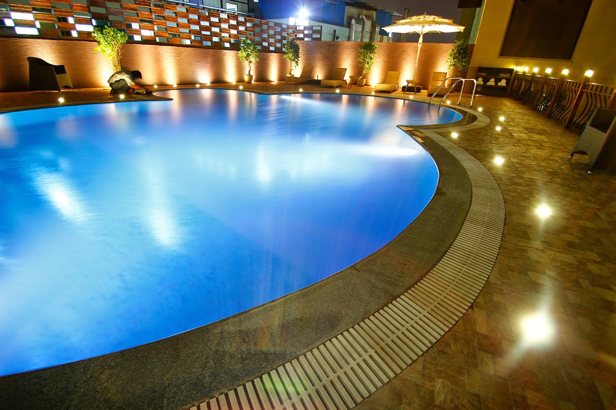 Sterling's Mac Hotel Bengaluru photo 3