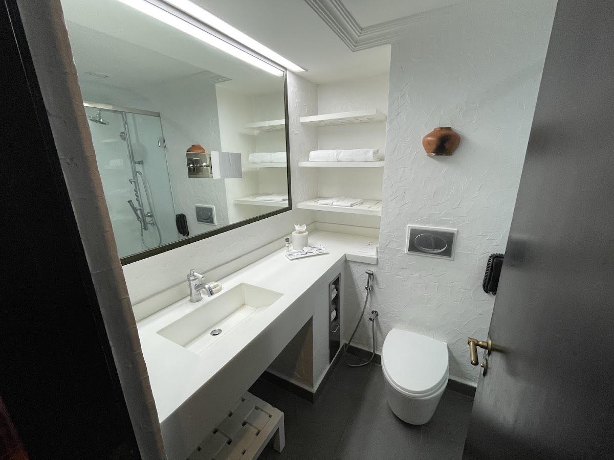 Sterling's Mac Hotel Bengaluru photo 4