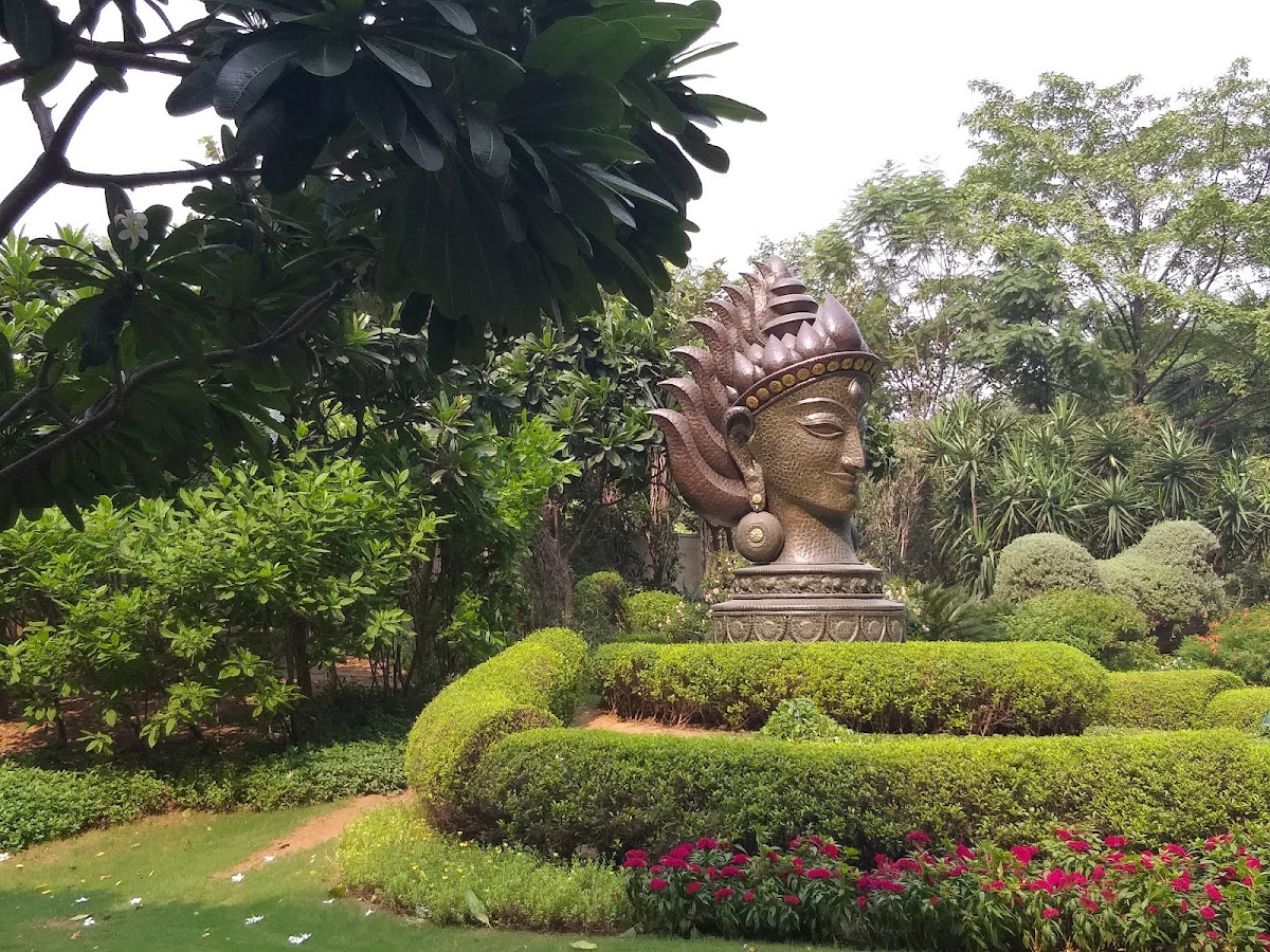 The Leela Palace New Delhi - The Capital's Only Modern Palace Hotel photo 9