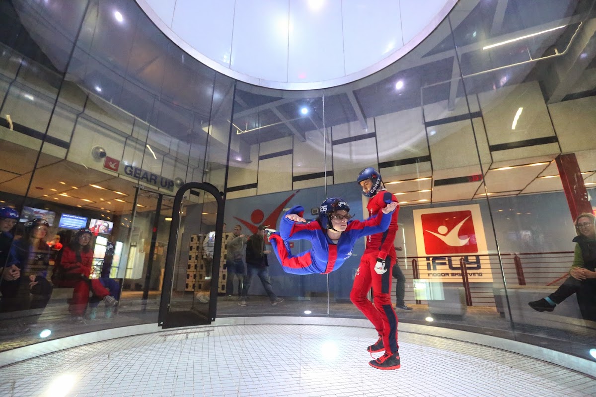 iFLY Indoor Skydiving - Chicago Rosemont photo 7
